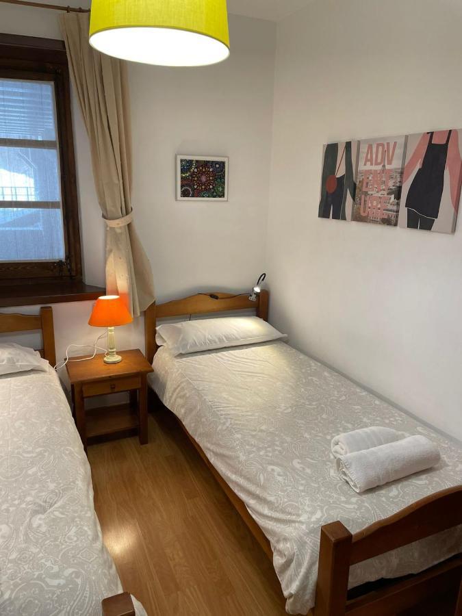 Precioso Y Acogedor Cerca De Pistas By Renttarter Appartement Incles Buitenkant foto